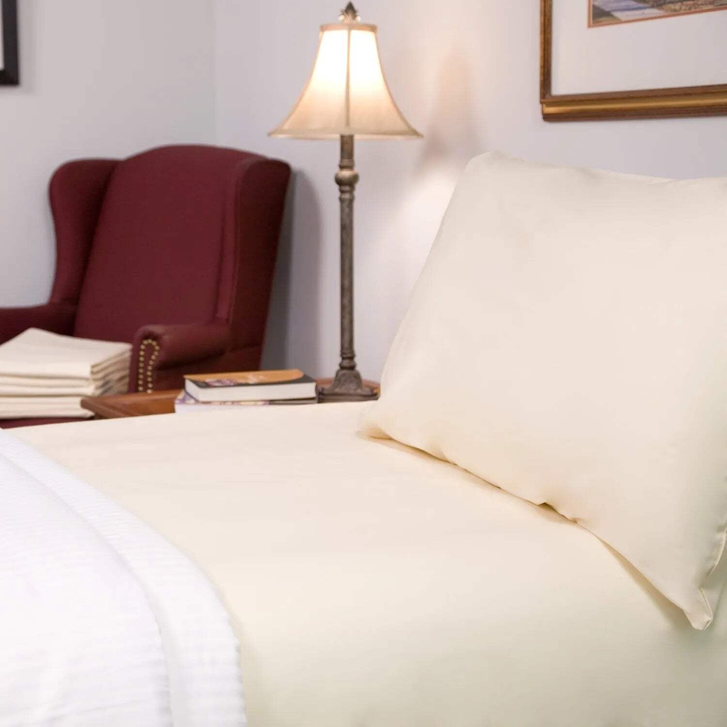 200-Collection White Pillowcase Standard 42"X36" 12 PK